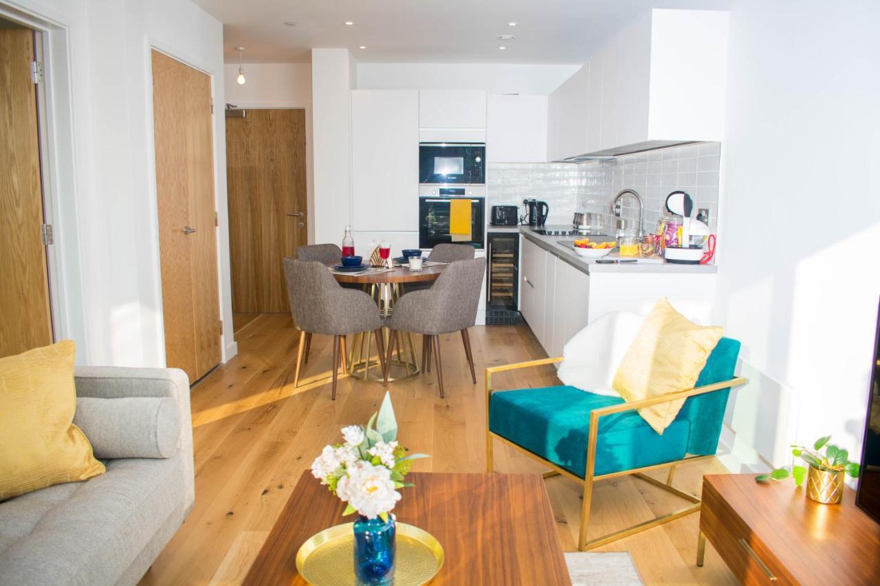 Exoticstay Apartments - Ultra Luxe Top Floor Suite - City Centre Apartment With Cube View - Smart 4K Tv With Ultrafast Wifi & Netflix バーミンガム エクステリア 写真
