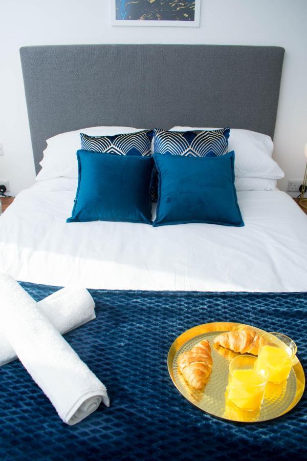 Exoticstay Apartments - Ultra Luxe Top Floor Suite - City Centre Apartment With Cube View - Smart 4K Tv With Ultrafast Wifi & Netflix バーミンガム エクステリア 写真