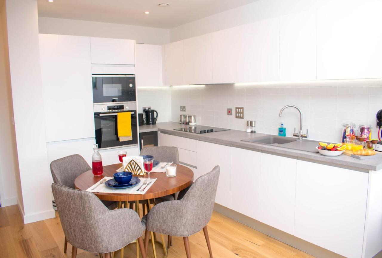 Exoticstay Apartments - Ultra Luxe Top Floor Suite - City Centre Apartment With Cube View - Smart 4K Tv With Ultrafast Wifi & Netflix バーミンガム エクステリア 写真