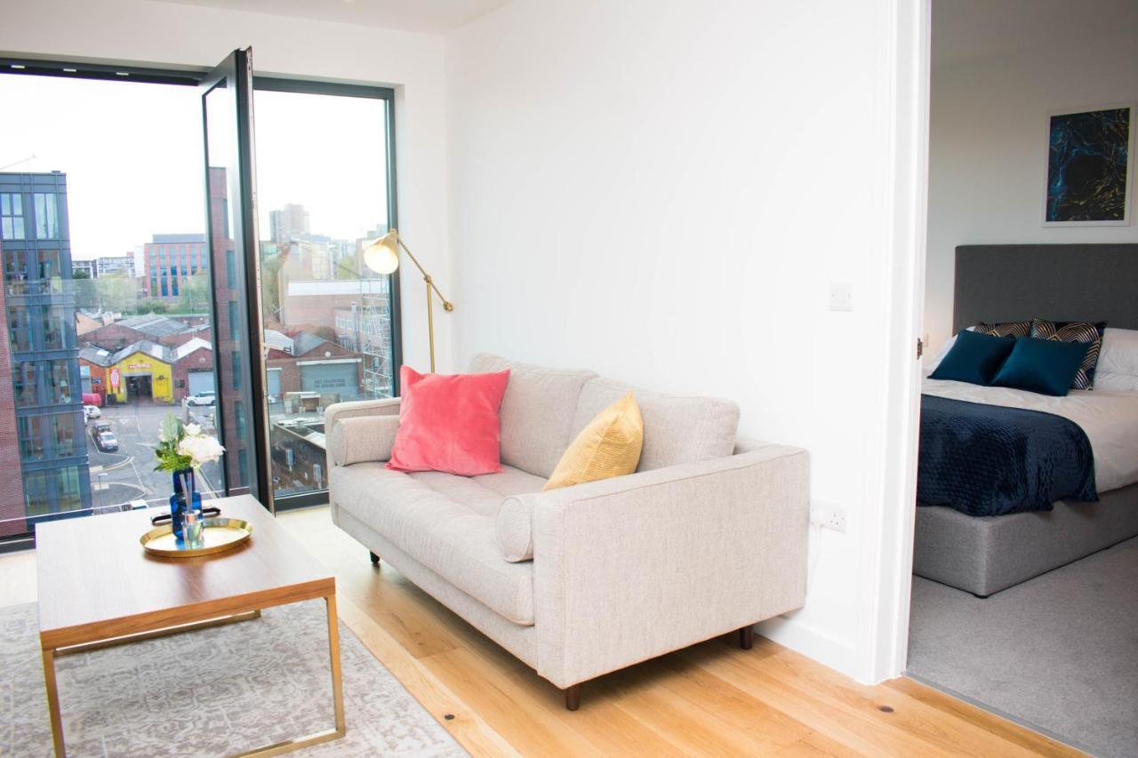 Exoticstay Apartments - Ultra Luxe Top Floor Suite - City Centre Apartment With Cube View - Smart 4K Tv With Ultrafast Wifi & Netflix バーミンガム エクステリア 写真